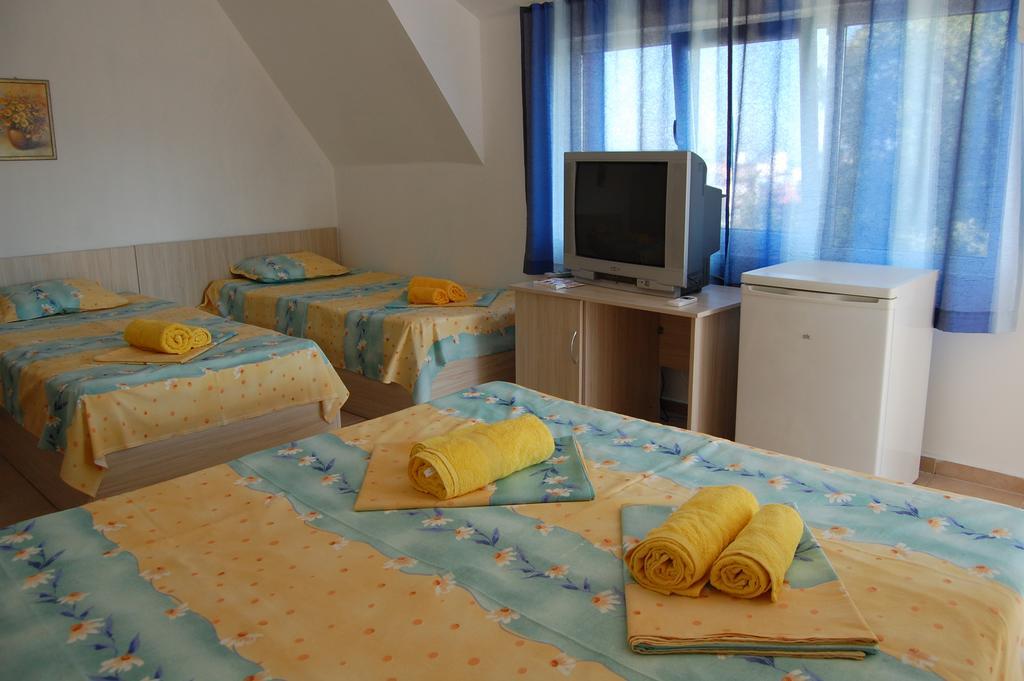 Apartments Ivelin Lozenec Kültér fotó
