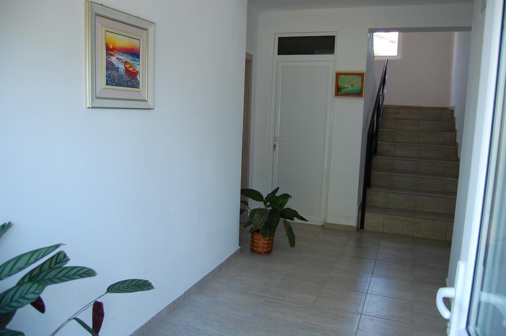 Apartments Ivelin Lozenec Kültér fotó
