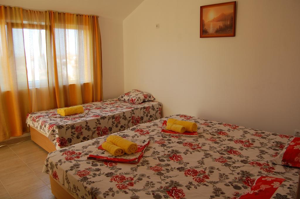 Apartments Ivelin Lozenec Kültér fotó