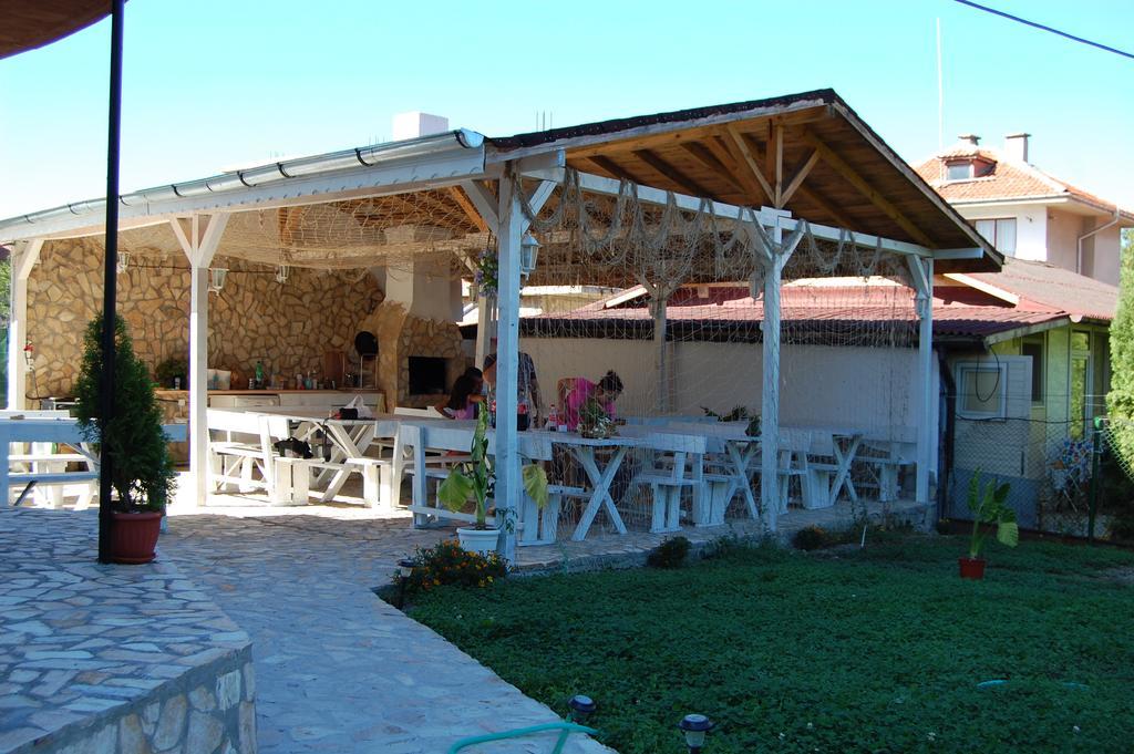 Apartments Ivelin Lozenec Kültér fotó